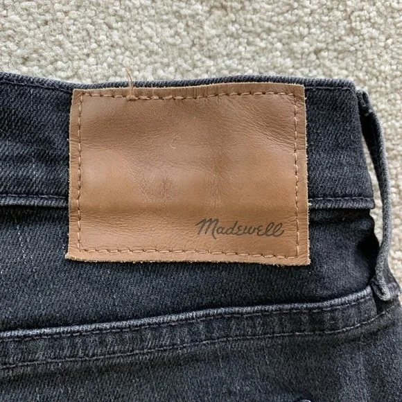 Madewell 9" Denim Shorts‎ in Everton Wash Mens 36 Black Raw Hem Summer Outdoor - Picture 8 of 12